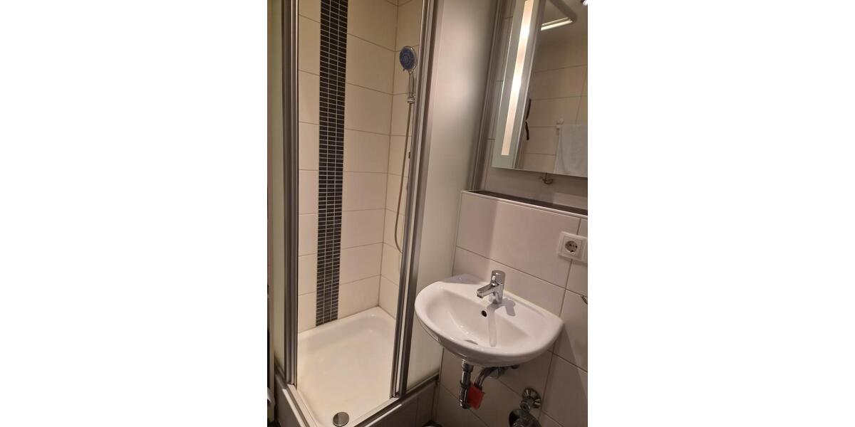 Etagenwohnung Bad Dürkheim - 2 Zimmer, 46 m&sup2;, 135.000&euro; | Angebot:25921712