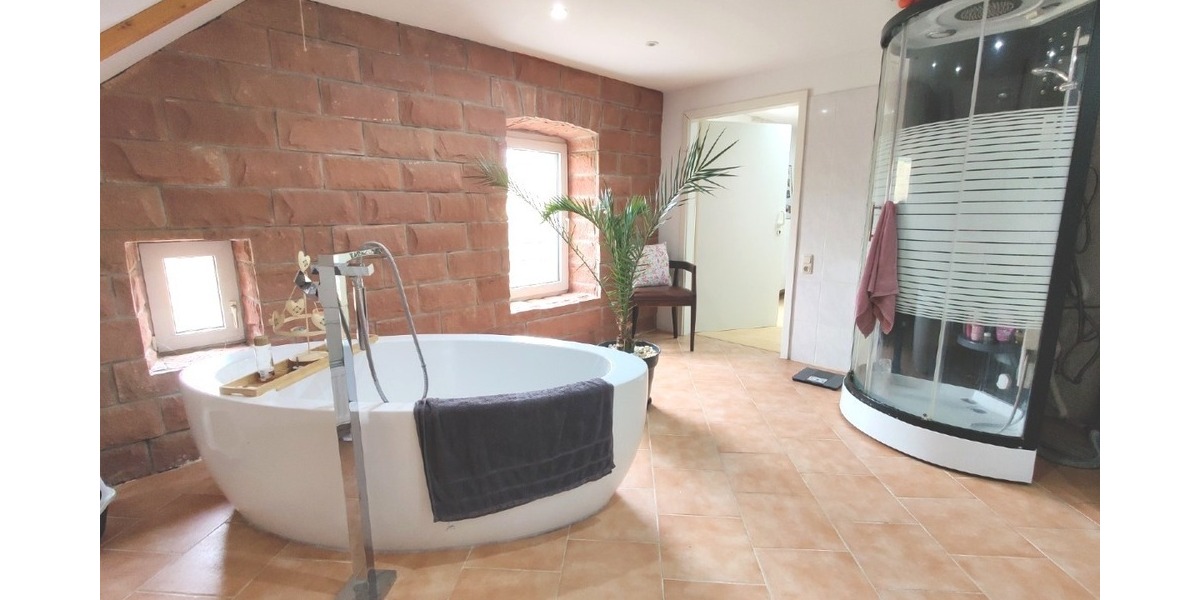 Rendite optimiert: Top-modernisiertes 8-Parteienhaus in Enkenbach-Alsenborn - Mehrfamilienhaus, Wohnhaus Enkenbach-Alsenborn Alsenborn | Angebot:26535146