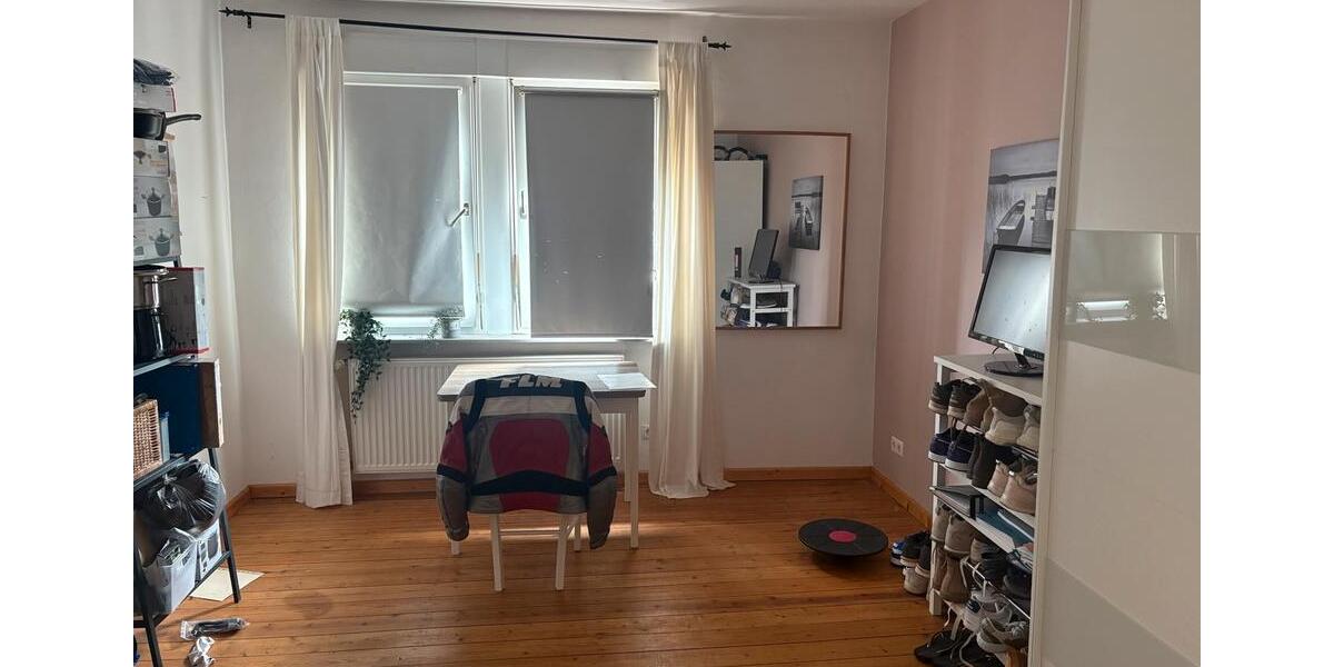 Doppelhaushälfte Bad Dürkheim - 7 Zimmer, 150 m&sup2;, 370.000&euro; | Angebot:25543670