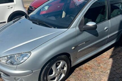 Peugeot 206 198.425 km 1.290 &euro; Kaiserslautern 67657