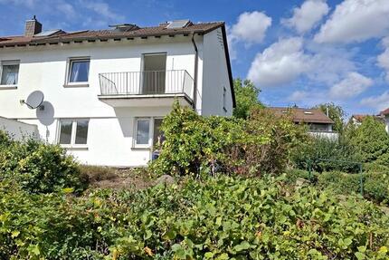 Haus Kaiserslautern Bahnheim - 5 Zimmer, 120 m&sup2;, 1.650&euro; | Angebot:27693373