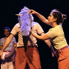 Kadeku 26.04.2026 Theater in der Kurve