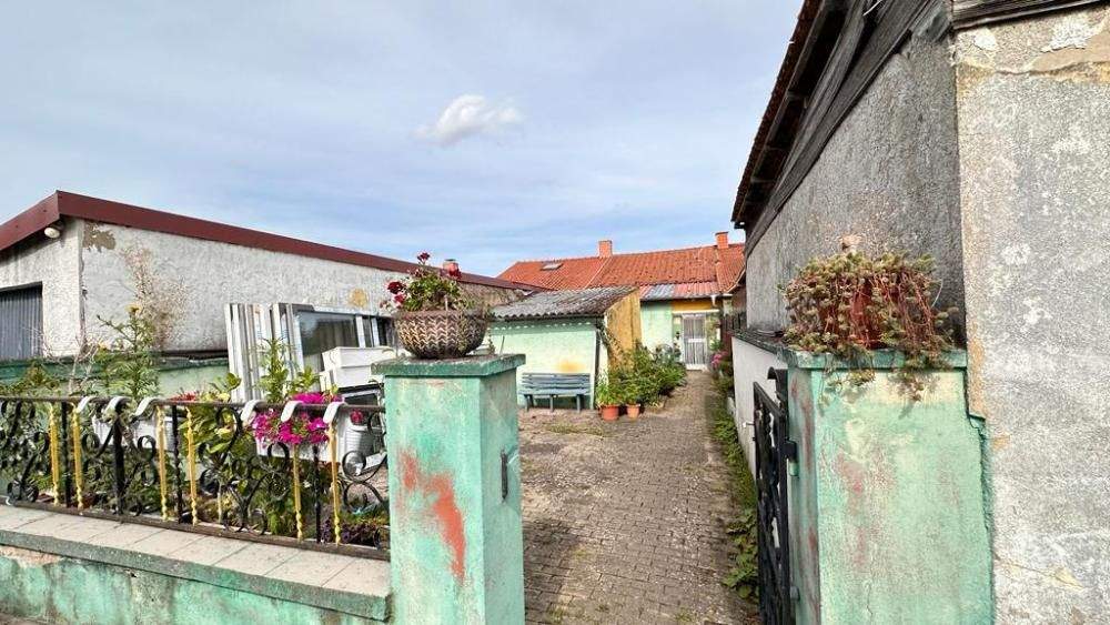 Mehrfamilienhaus, Wohnhaus Göllheim - 4 Zimmer, 81 m&sup2;, 135.000&euro; | Angebot:25674448