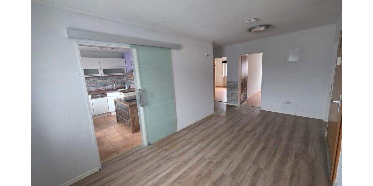 Etagenwohnung Landstuhl Atzel - 3 Zimmer, 79 m&sup2;, 168.000&euro; | Angebot:25710084