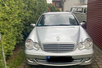 Mercedes-Benz 200 260.000 km 2.900 € Hermersberg 66919