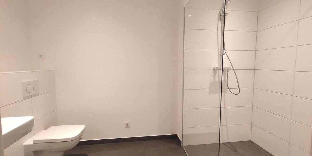 Etagenwohnung Kaiserslautern Innenstadt - 2 Zimmer, 61 m&sup2;, 810&euro; | Angebot:26702774