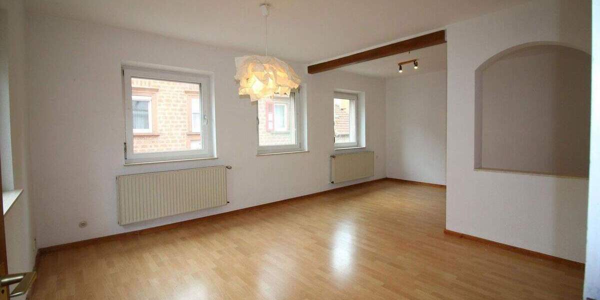 Einfamilienhaus Otterberg - 6 Zimmer, 121 m&sup2;, 175.000&euro; | Angebot:25674884