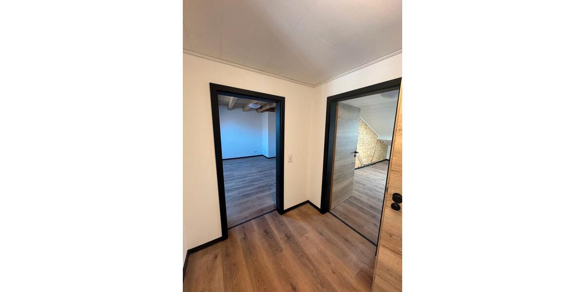 Maisonettenwohnung Kaiserslautern - 4 Zimmer, 80 m&sup2;, 980&euro; | Angebot:26269184