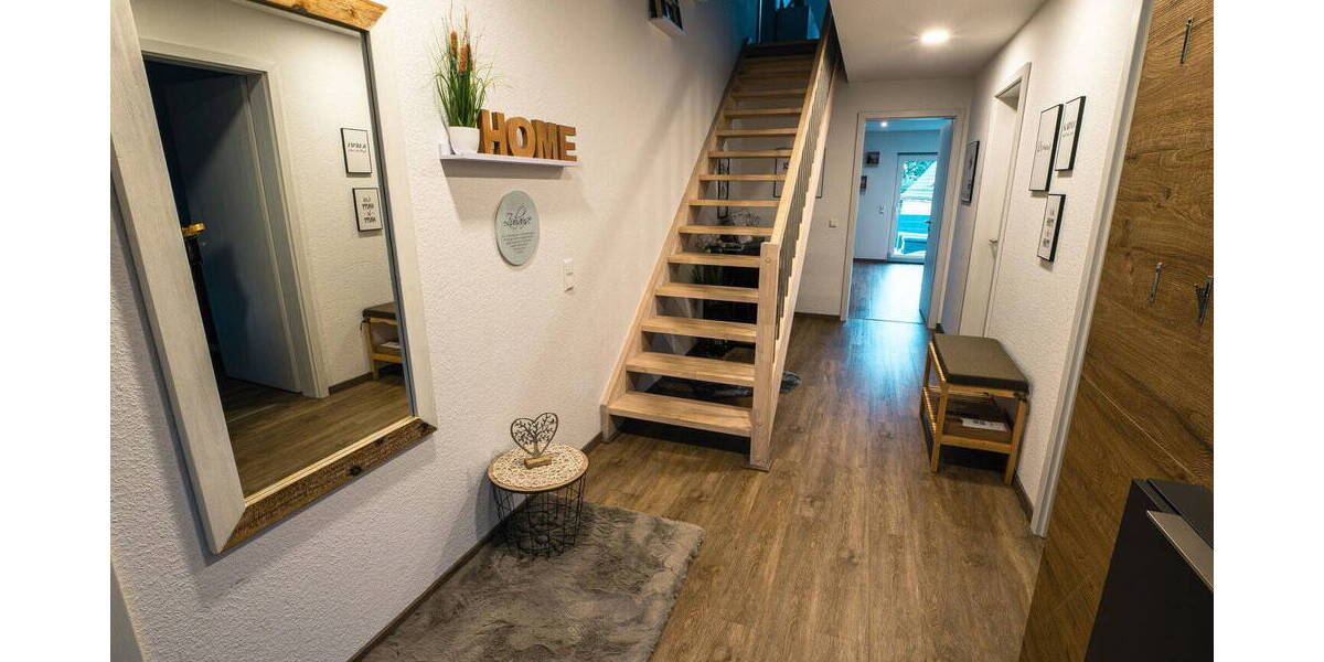 Einfamilienhaus Schmalenberg - 5 Zimmer, 210 m&sup2;, 579.000&euro; | Angebot:26447683