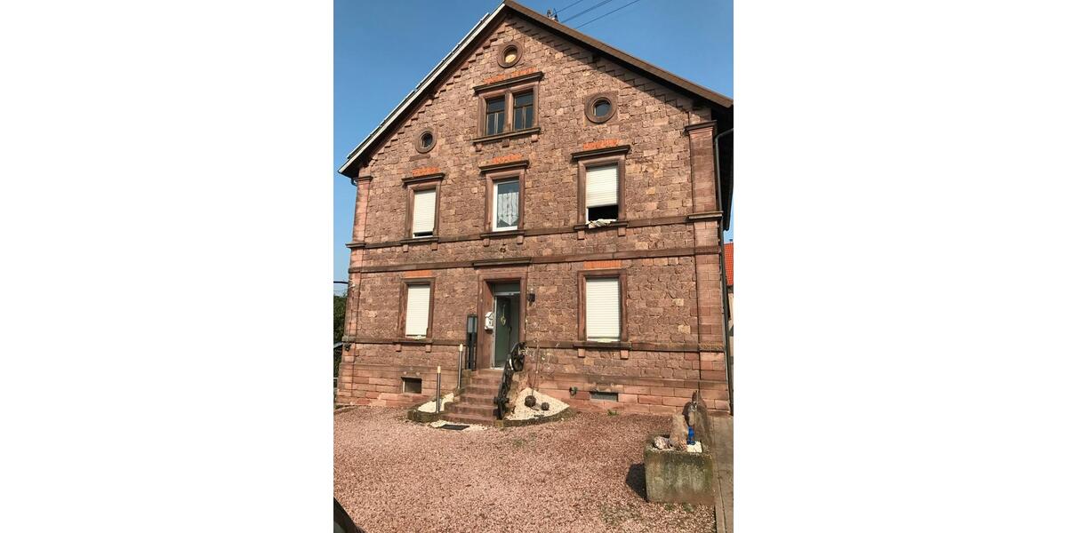 Erdgeschoßwohnung Steinwenden - 5 Zimmer, 128 m&sup2;, 1.250&euro; | Angebot:26356347