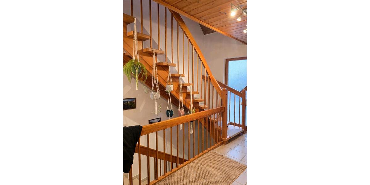 Einfamilienhaus Lambrecht (Pfalz) - 4 Zimmer, 120 m&sup2;, 1.200&euro; | Angebot:24702820