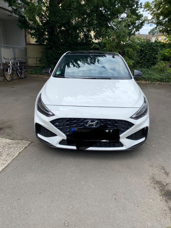 i30