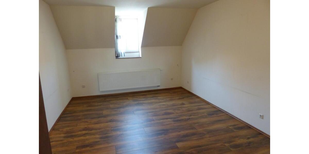 Etagenwohnung Kaiserslautern Engelshof - 4 Zimmer, 1 m&sup2;, 1.240&euro; | Angebot:26272461