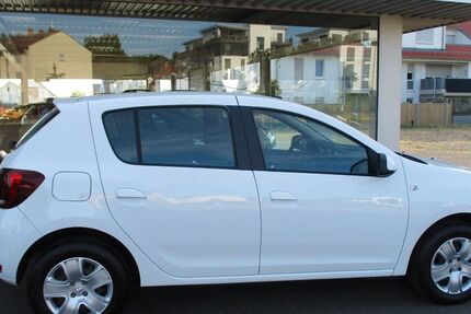 Dacia Sandero 20.100 km 8.850 &euro; Bad Dürkheim 67098