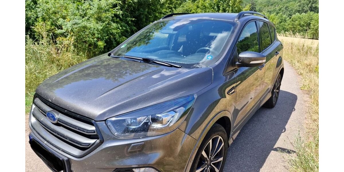 Ford Kuga 122.000 km 12.999 &euro; Dannenfels 67814