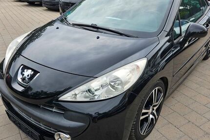 Peugeot 207 191.952 km 2.750 &euro; Lachen-Speyerdorf 67435