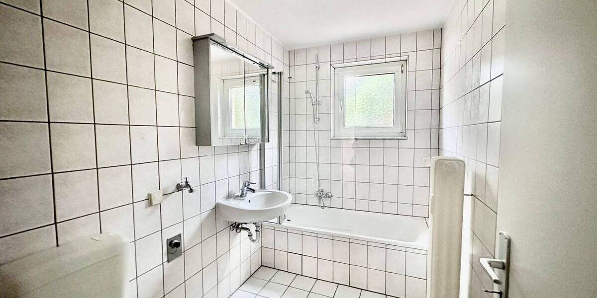 Etagenwohnung Kaiserslautern Innenstadt - 3 Zimmer, 70 m&sup2;, 650&euro; | Angebot:26081023