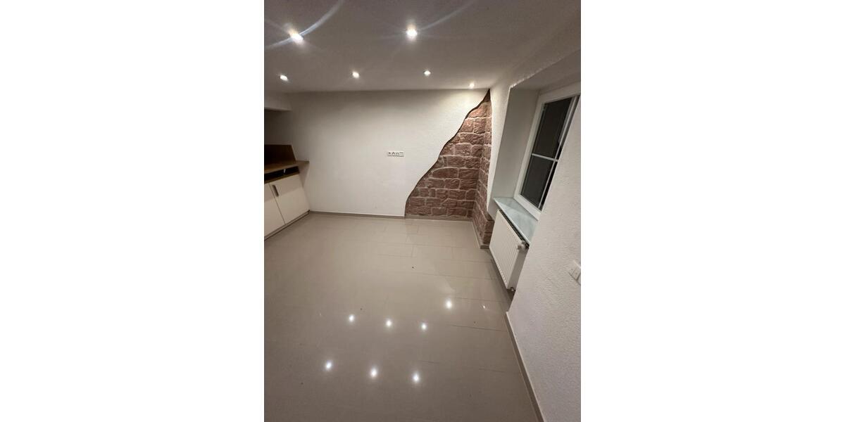 Erdgeschoßwohnung Hochspeyer - 1.5 Zimmer, 80 m&sup2;, 1.200&euro; | Angebot:26226544