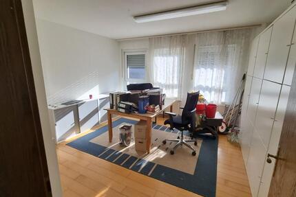 Helle, neu renovierte Gewerberäume in Pirmasens