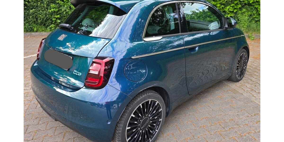 Fiat 500E La Prima 7.470 km 19.900 &euro; Kaiserslautern 67657