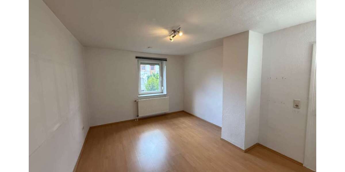Fetzer Immo: Ein- bis Zweifamilienhaus mit viel Charme - Einfamilienhaus Ramstein-Miesenbach Miesenbach | Angebot:27536353
