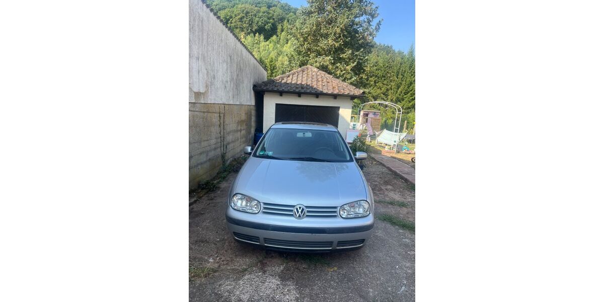 VW Golf 241.798 km 999 &euro; Rodalben 66976
