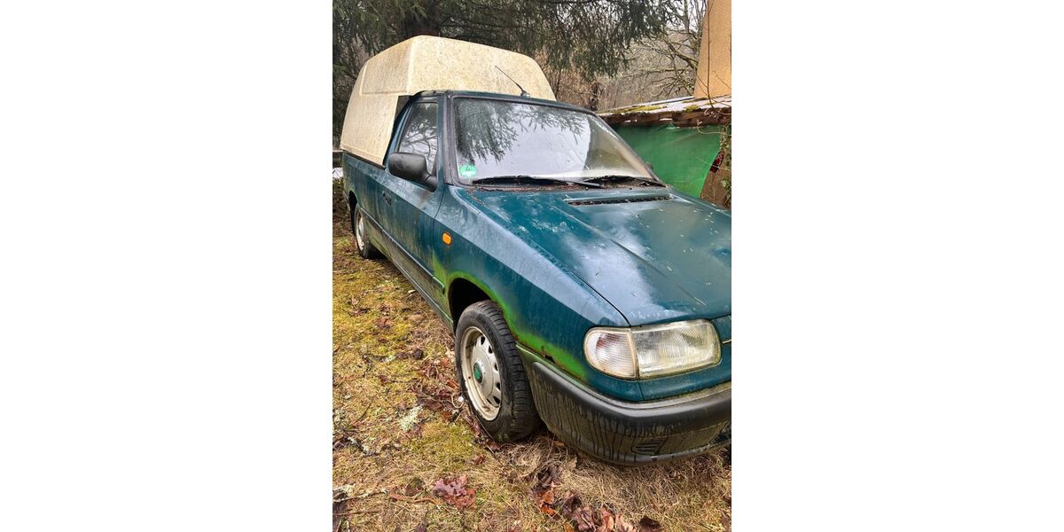 Skoda Pick-up 219.279 km 550 &euro; Trippstadt 67705