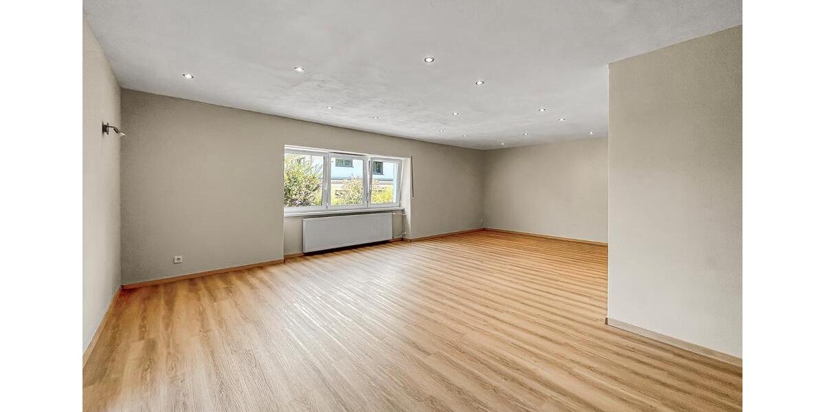 Einfamilienhaus Weilerbach - 9 Zimmer, 333 m&sup2;, 650.000&euro; | Angebot:26270270