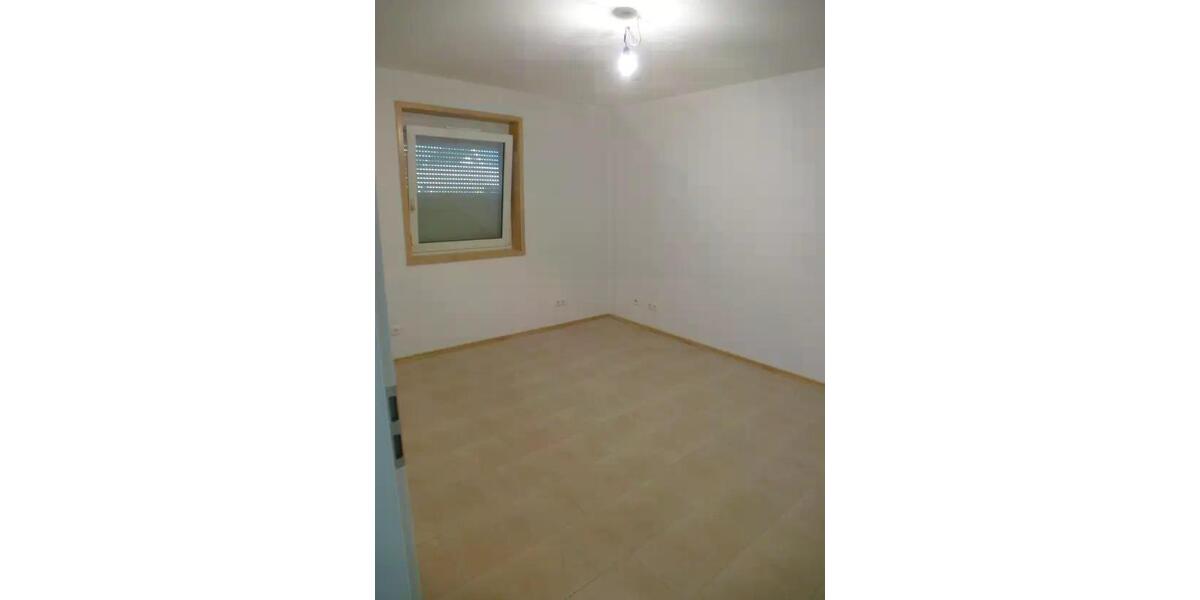 Etagenwohnung Sippersfeld - 2 Zimmer, 73 m&sup2;, 660&euro; | Angebot:26193301