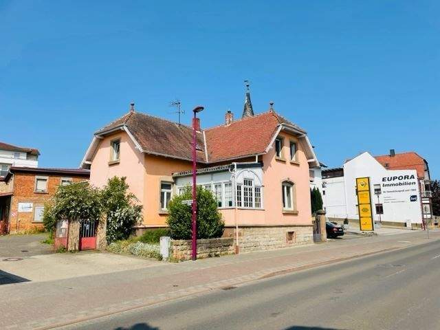 Mehrfamilienhaus, Wohnhaus Kirchheimbolanden - 6 Zimmer, 175 m&sup2;, 275.000&euro; | Angebot:25727114