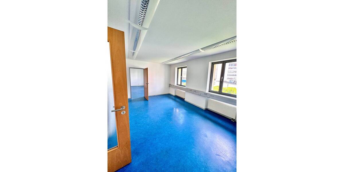 Gewerbeobjekt Kaiserslautern Innenstadt - 5 Zimmer, 1.550&euro; | Angebot:25800231