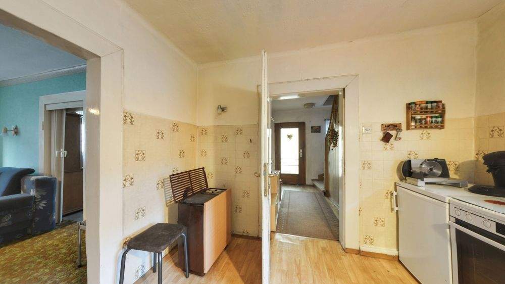 Einfamilienhaus Kaiserslautern / Mölschbach Mölschbach - 5 Zimmer, 120 m&sup2;, 75.000&euro; | Angebot:24808530