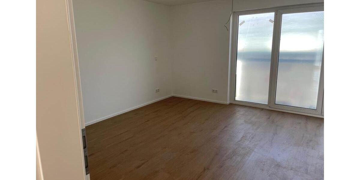 Etagenwohnung Rodenbach - 4 Zimmer, 100 m&sup2;, 1.200&euro; | Angebot:26164927