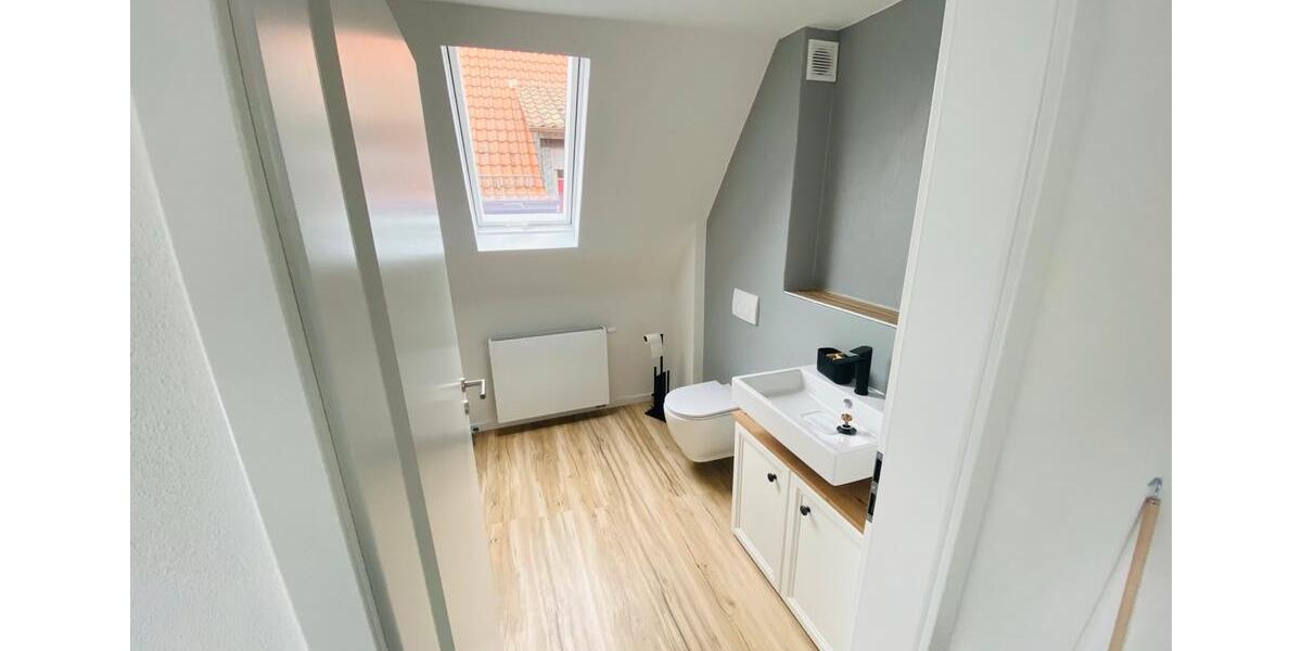 Einfamilienhaus Queidersbach - 3 Zimmer, 105 m&sup2;, 1.400&euro; | Angebot:26123748