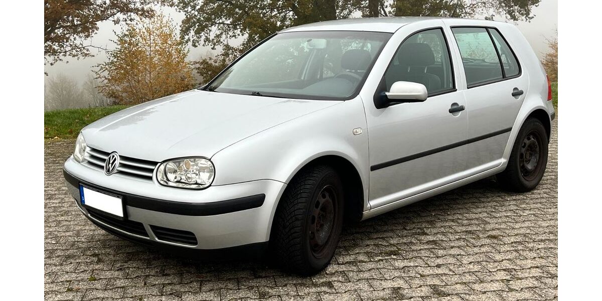 VW Golf 234.900 km 800 &euro; Gries 66903