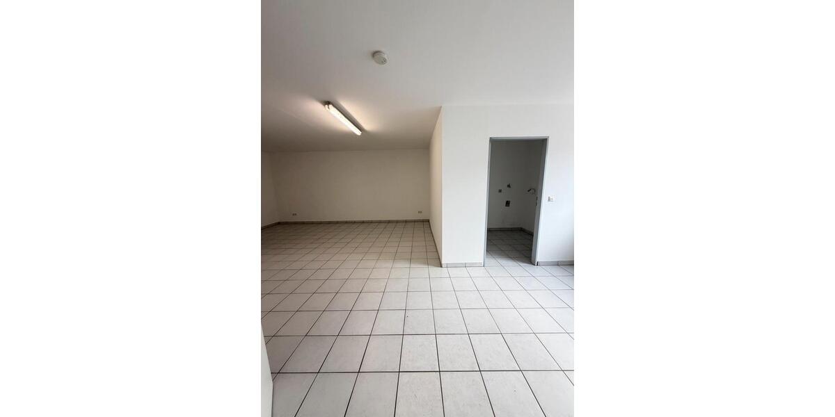 Doppelhaushälfte Rodenbach - 4 Zimmer, 190 m&sup2;, 1.900&euro; | Angebot:24771655