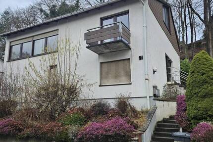 Haus Kaiserslautern Innenstadt - 5 Zimmer, 210 m&sup2;, 243.000&euro; | Angebot:26161159