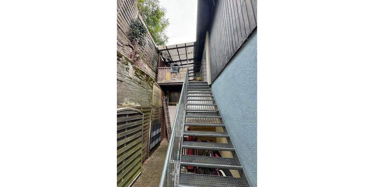 Mehrfamilienhaus, Wohnhaus Kaiserslautern Dansenberg - 6 Zimmer, 124 m&sup2;, 249.000&euro; | Angebot:24670073