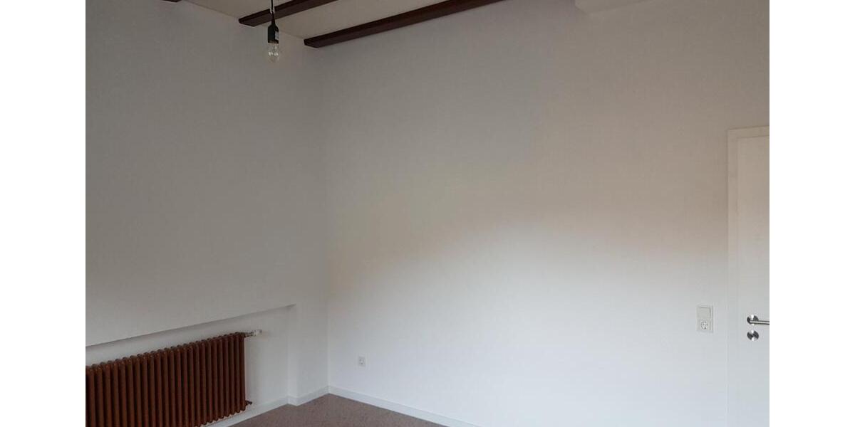 Hochparterre Wilgartswiesen - 3 Zimmer, 130 m&sup2;, 1.550&euro; | Angebot:27535807
