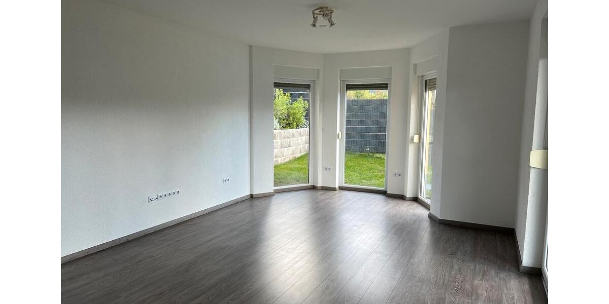 Erdgeschoßwohnung Leimen - 2.5 Zimmer, 96 m&sup2;, 650&euro; | Angebot:25403502
