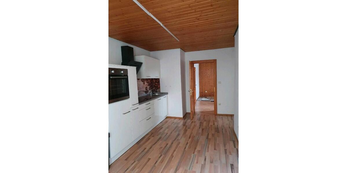 Einfamilienhaus Queidersbach - 7 Zimmer, 183 m&sup2;, 205.000&euro; | Angebot:26534822