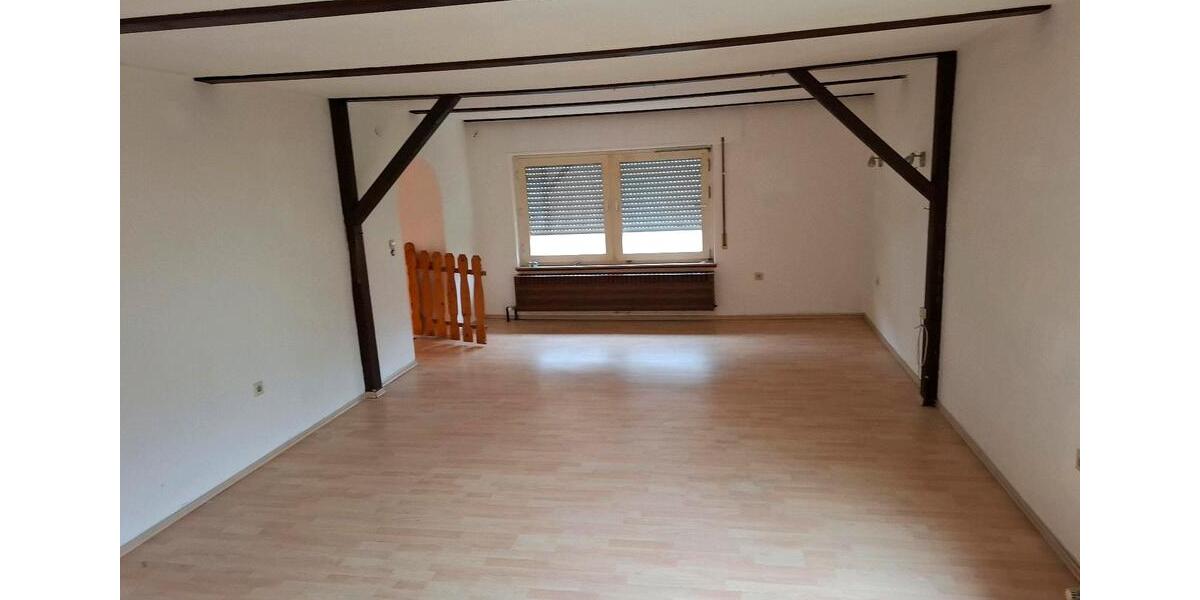 Einfamilienhaus Schönenberg-Kübelberg Kübelberg - 7 Zimmer, 200 m&sup2;, 220.000&euro; | Angebot:26088698