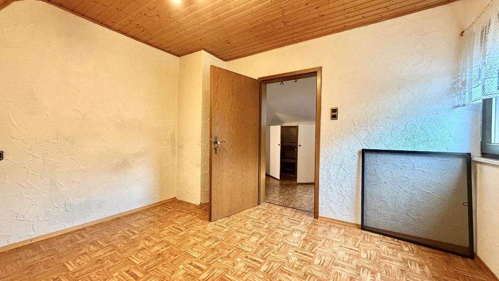 Mehrfamilienhaus, Wohnhaus Rodalben - 5 Zimmer, 141 m&sup2;, 149.900&euro; | Angebot:24713322