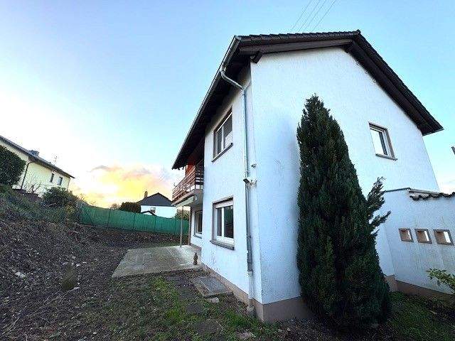 Einfamilienhaus Kusel - 7 Zimmer, 139 m&sup2;, 225.000&euro; | Angebot:25666646