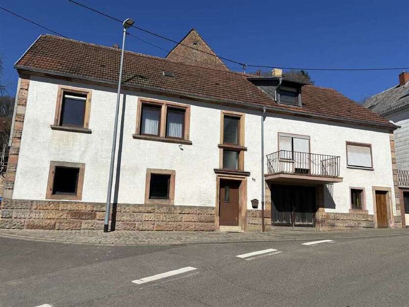 Haus zum Kaufen in Lambsborn 95.000 € 170 m²