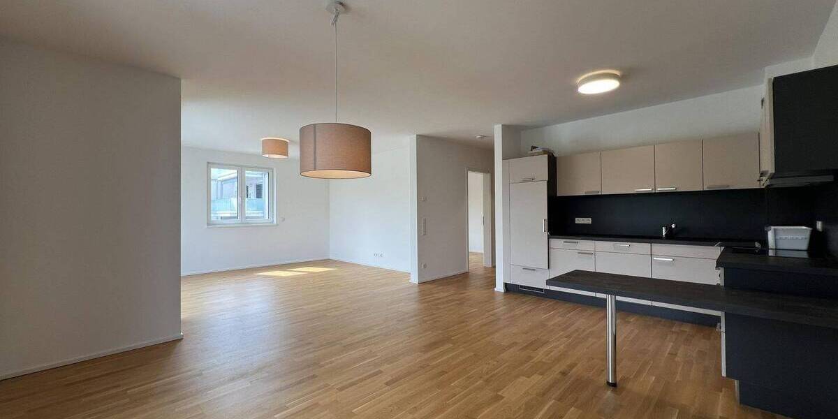 Etagenwohnung Kirchheimbolanden - 4 Zimmer, 104 m&sup2;, 1.200&euro; | Angebot:26627388