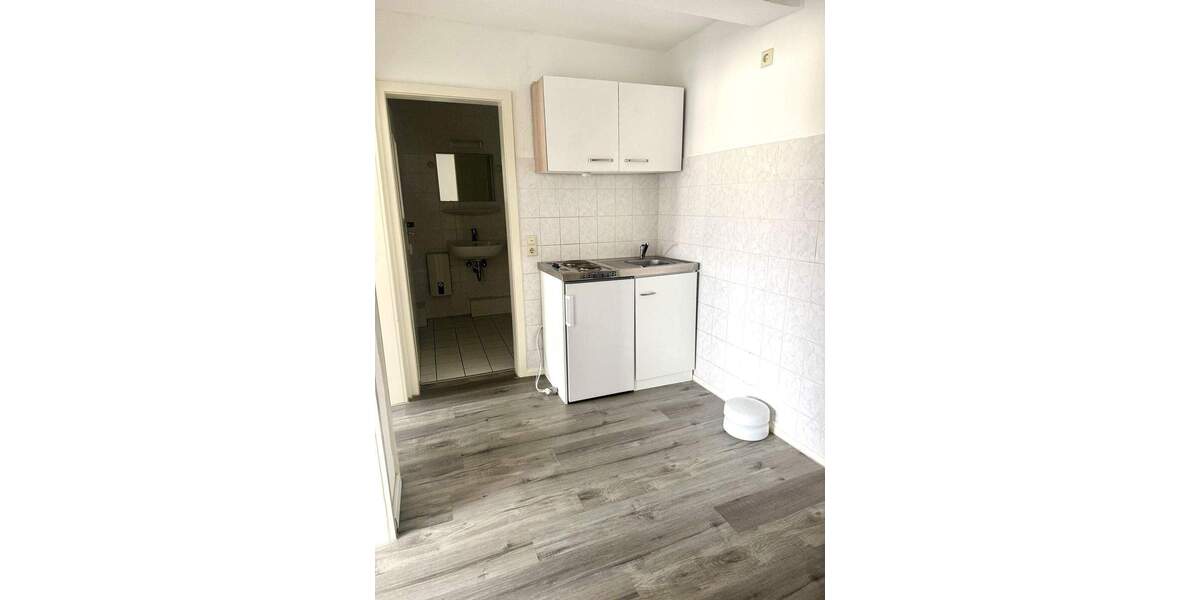 Etagenwohnung Kaiserslautern Innenstadt - 2 Zimmer, 41 m&sup2;, 390&euro; | Angebot:25898814