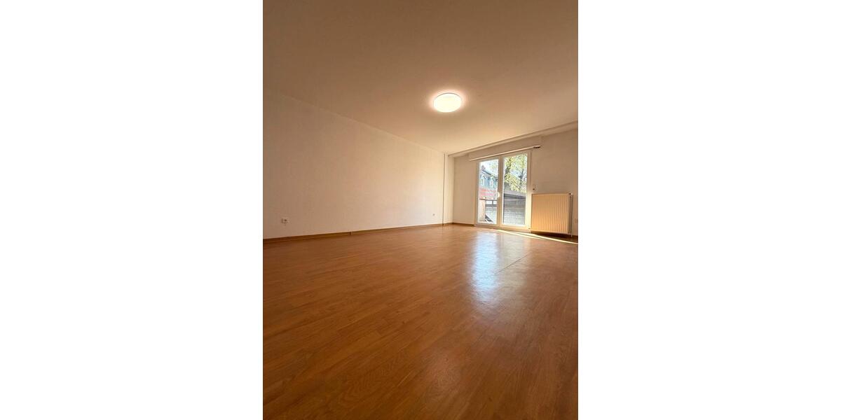 Erdgeschoßwohnung Kaiserslautern Bahnheim - 3 Zimmer, 75 m&sup2;, 750&euro; | Angebot:26164836