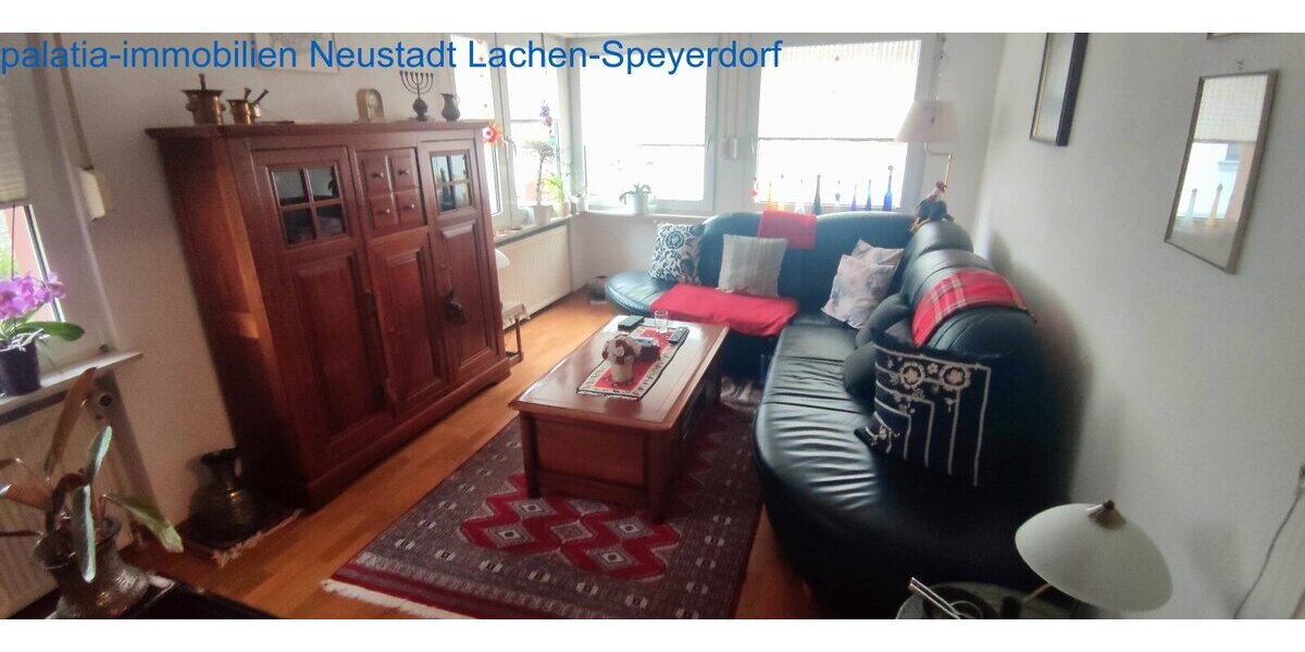 Haus in Hambach in schöner Wohnlage mit Garten - Zweifamilienhaus Neustadt Hambach | Angebot:27083849