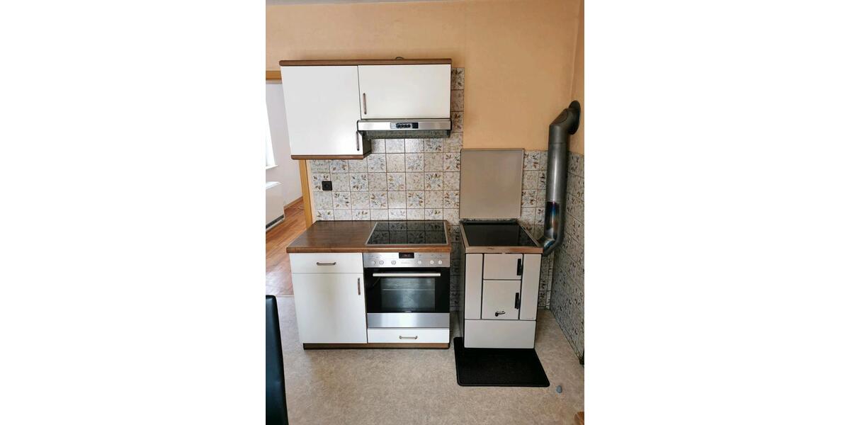 Doppelhaushälfte Wolfstein - 5 Zimmer, 130 m&sup2;, 122.000&euro; | Angebot:23130635